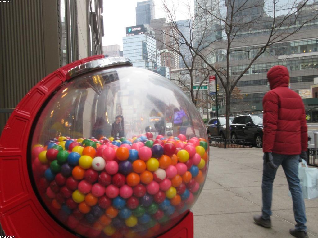 ការពិចារណាអំពីម៉ាស៊ីន: នវានុវត្តន៍និងឥទ្ធិពល